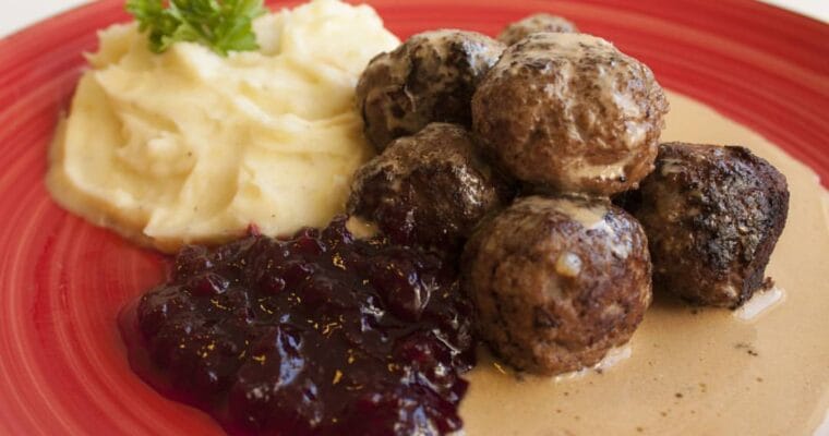 Enkla och Klassiska köttbullar – enkelt recept för perfekta köttbullar