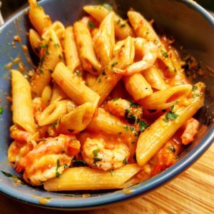 Räkpasta med tomatsås