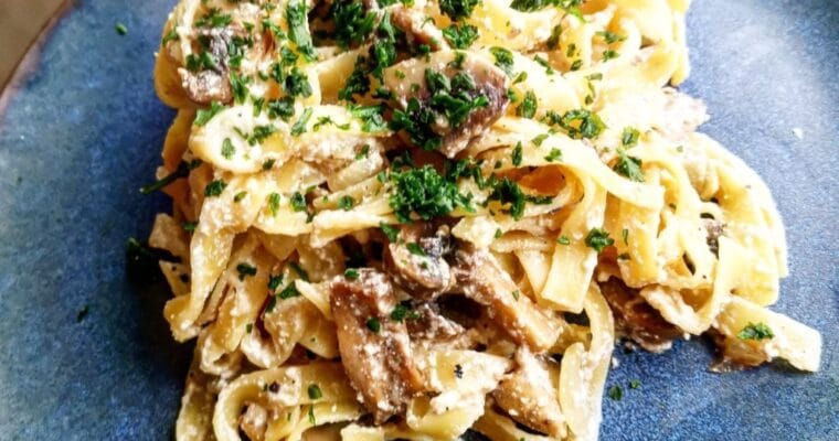 Ricotta och svamppasta – krämigt & snabbt recept